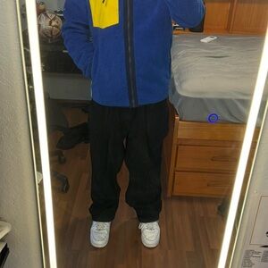 Black corduroy size 38,32